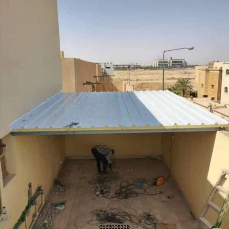 أفضل أنواع ساندوتش بانل للأسقف والجدران مع عزل حراري في الرياض